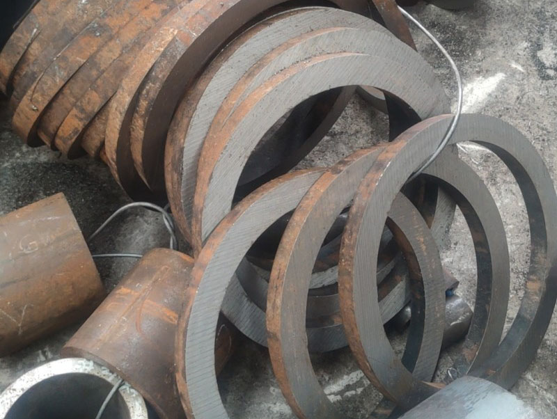 海南42CrMo无缝钢管切割