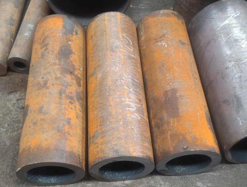 海南20CrMo无缝钢管切割